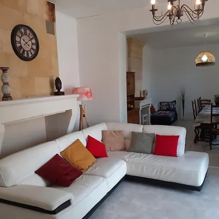 Le Doumayne 度假居 利布尔讷